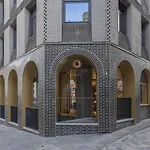 Clayton Hotel 4*