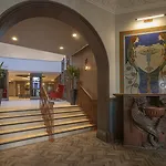 Clayton Hotel 4*