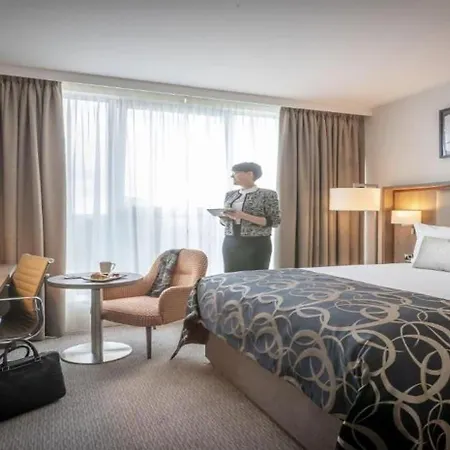 Clayton Hotel