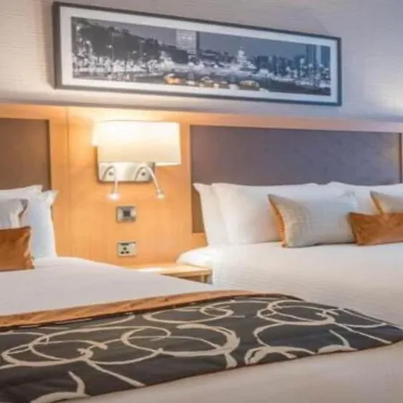 Hotel Clayton 4*