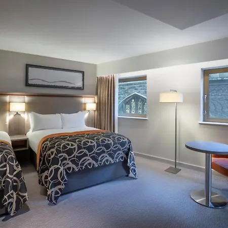Clayton Otel Bristol