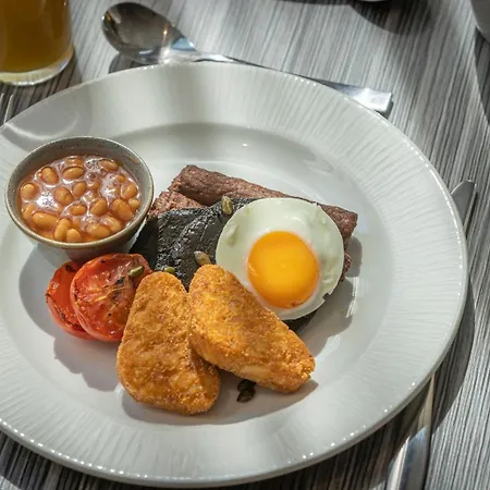 Otel Clayton 4*
