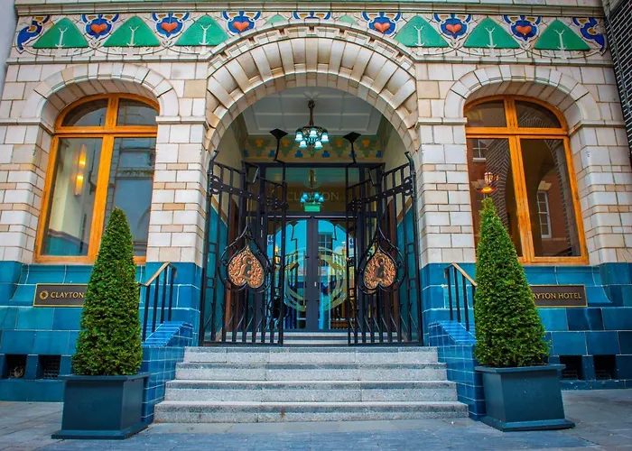 Clayton בריסטול